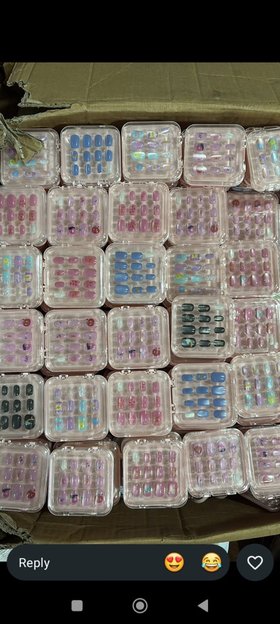 Kids Cateye Nails - Box (7 Variants)