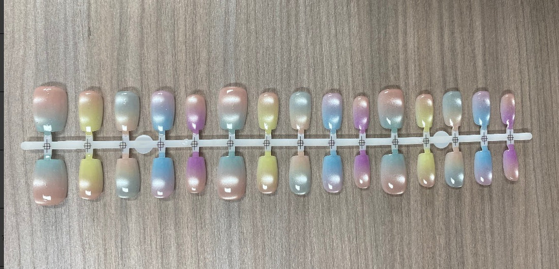 Multi Glass Bead Cat Eye Nails